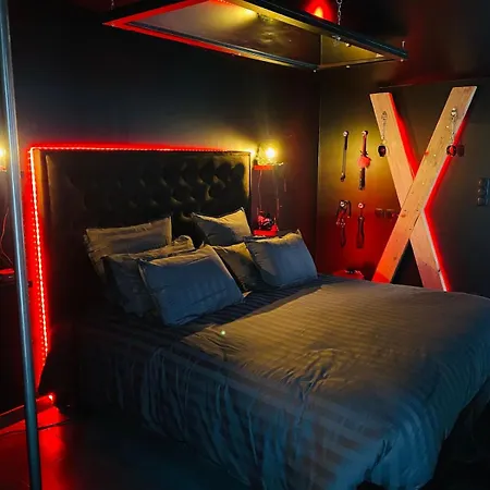 Love Room Spa Nuits Secretes Erotic Room Ferienhaus *